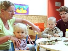 Atelier créatif d'une association d'assistante maternelle